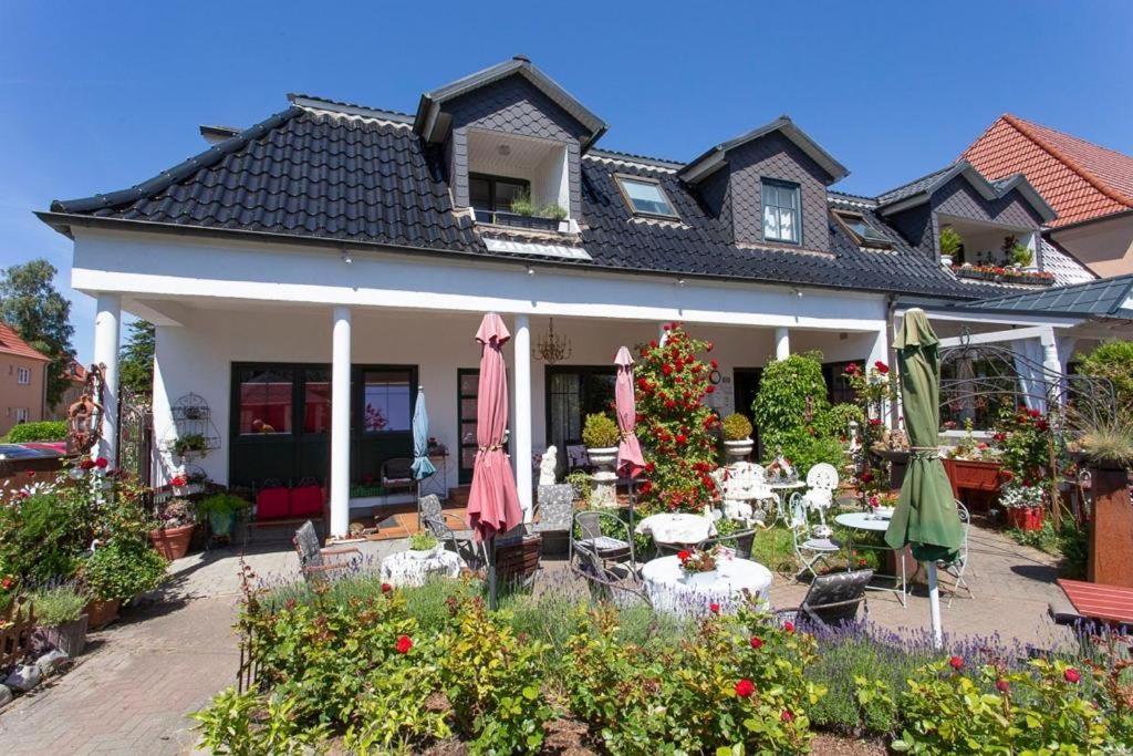 cafesahne u Pension Dranske Extérieur photo